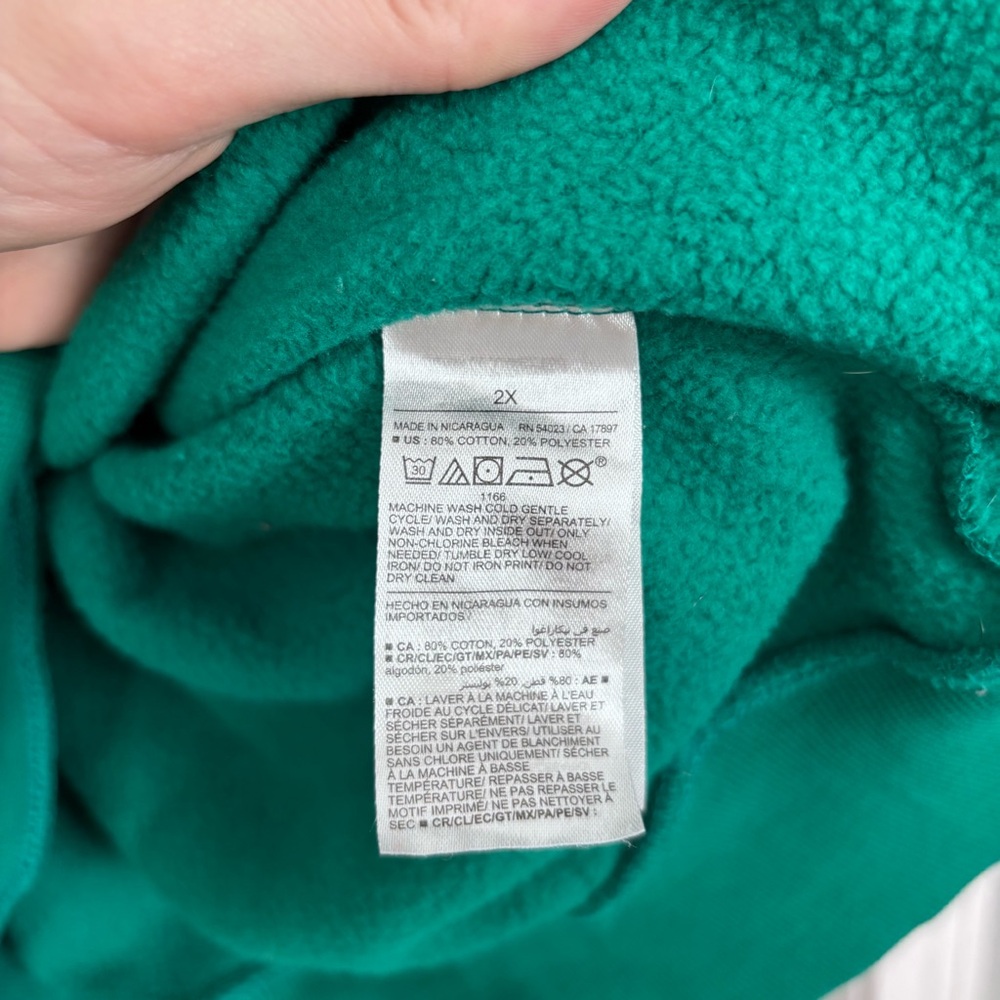 Green Cozy Winter Graphic Sweatshirt | Old Navy 2X - Picture 7 of 9